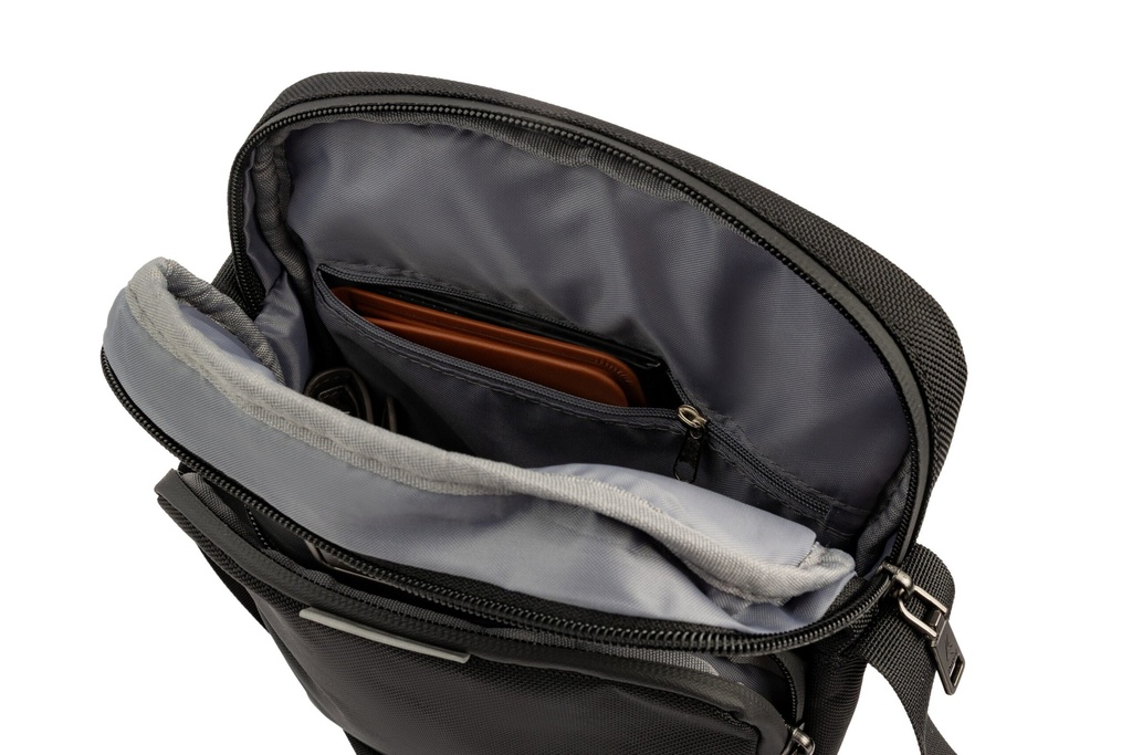 O-Cross Lightweight Travel Bag