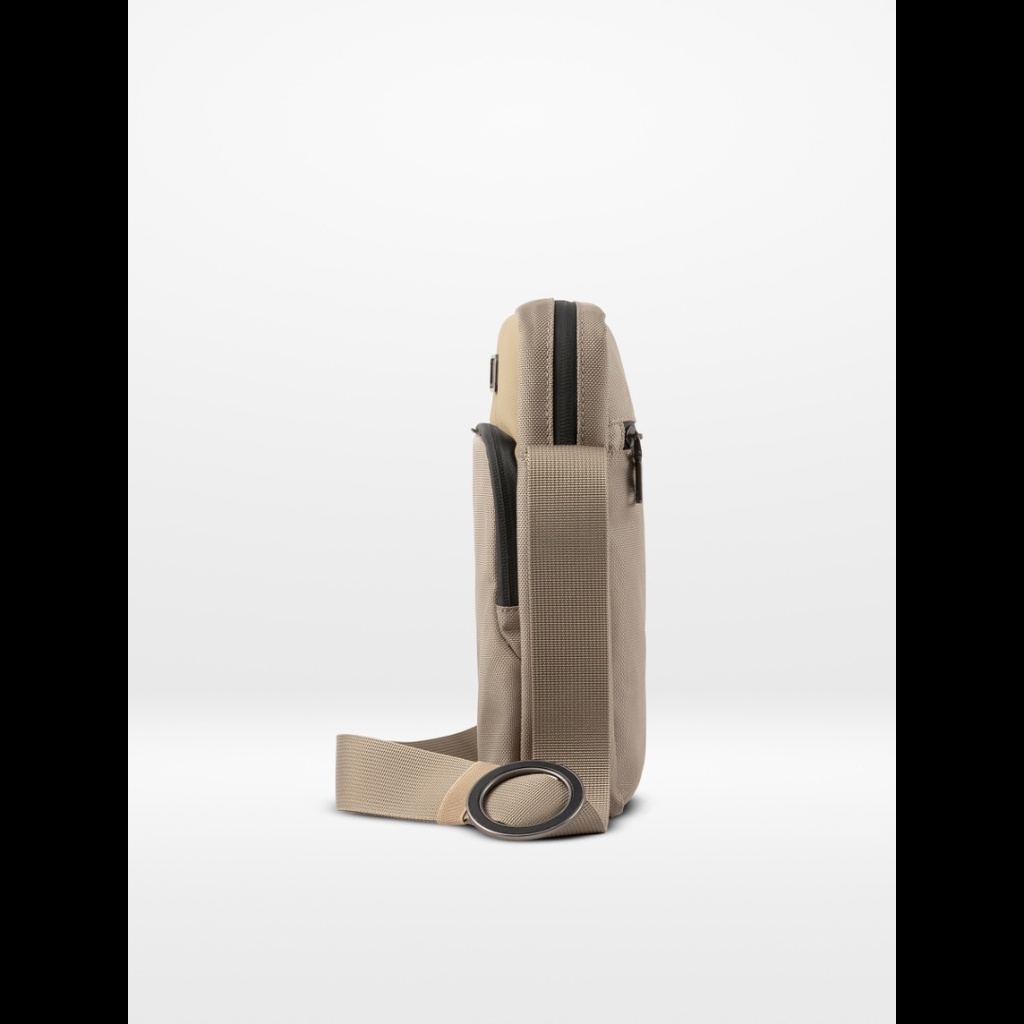 O-Cross Lightweight Travel Bag