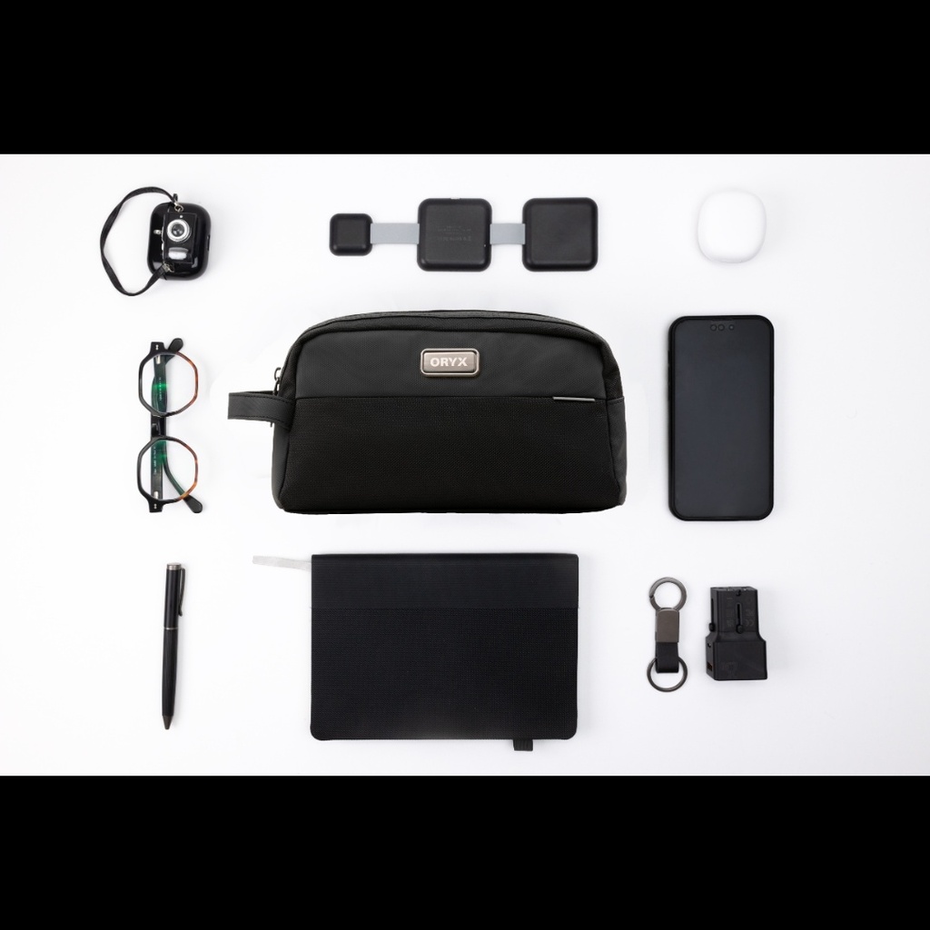 O-Pouch Modern Essentials Bag