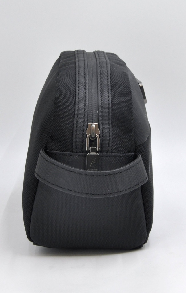 O-Pouch Modern Essentials Bag