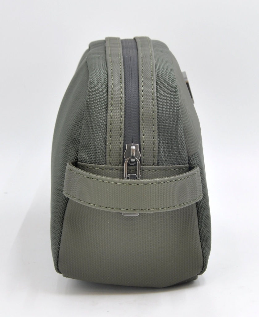 O-Pouch Modern Essentials Bag