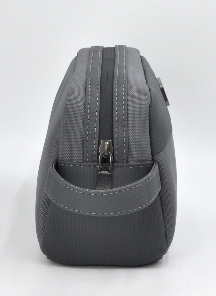 O-Pouch Modern Essentials Bag