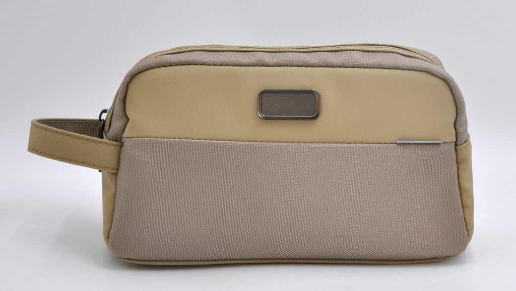 O-Pouch Modern Essentials Bag