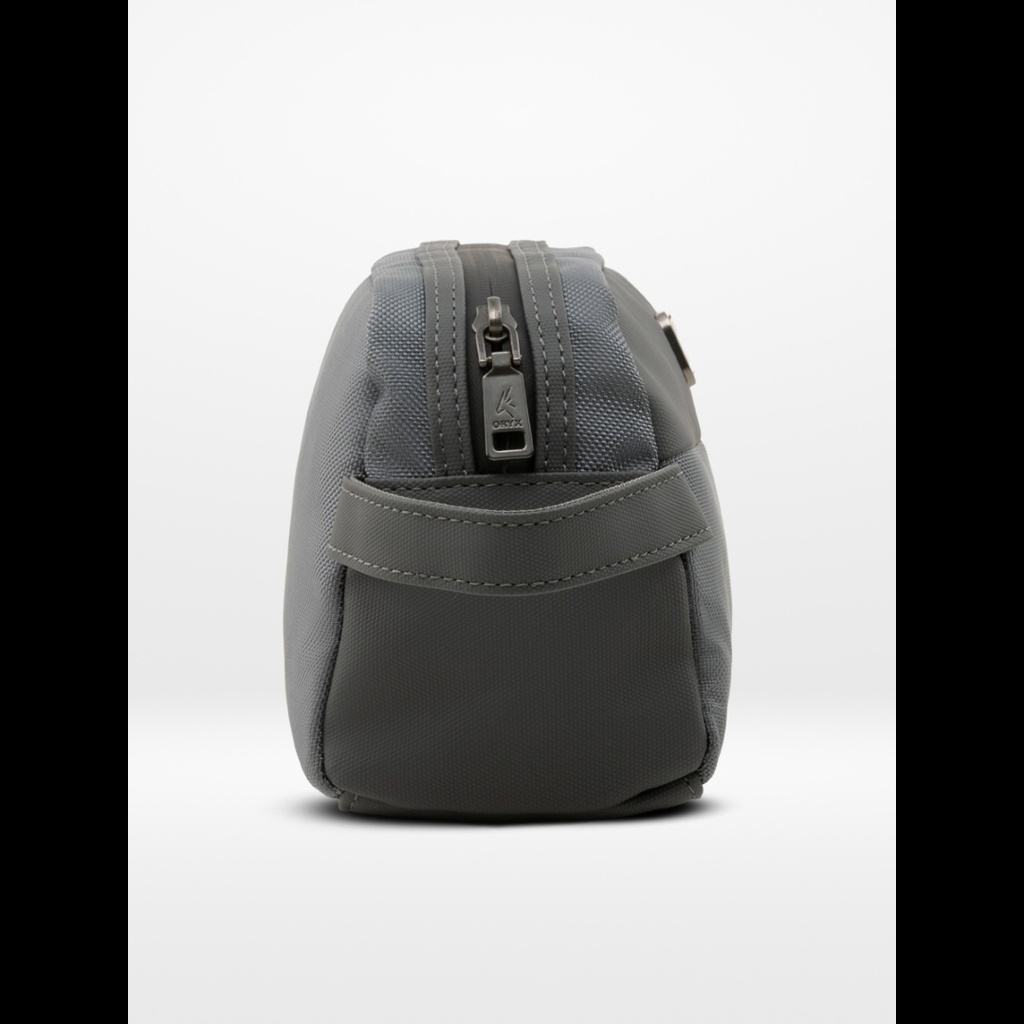 O-Pouch Modern Essentials Bag