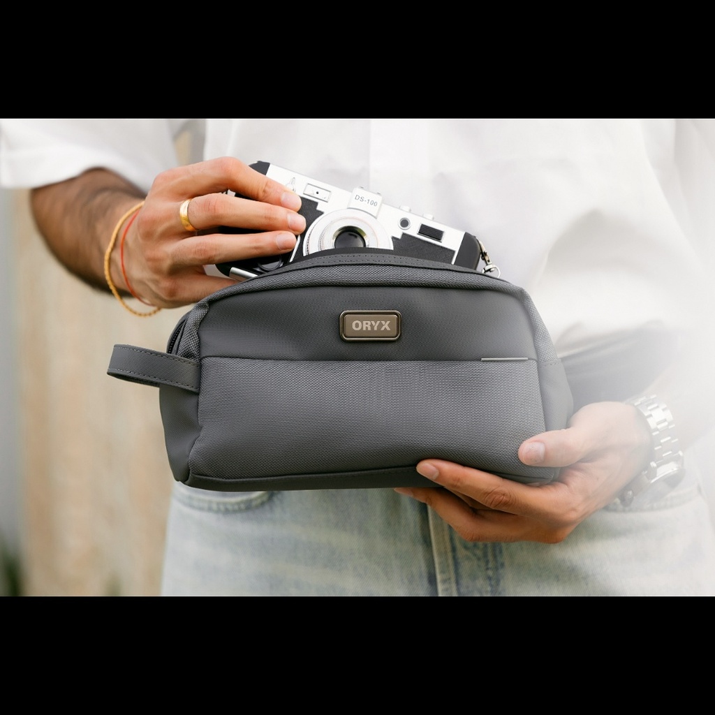 O-Pouch Modern Essentials Bag