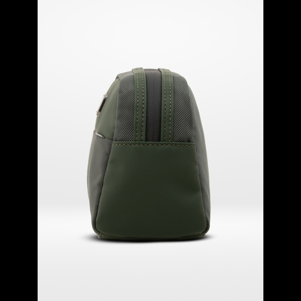 O-Pouch Modern Essentials Bag