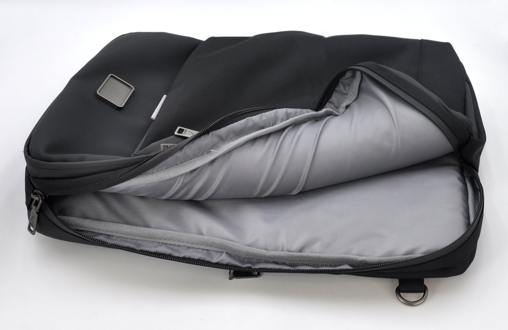 O-AlphaBag – Stylish 3-in-1 Travel Bag