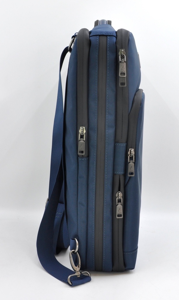O-AlphaBag – Stylish 3-in-1 Travel Bag
