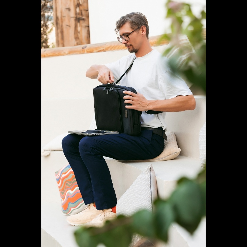 O-AlphaBag – Stylish 3-in-1 Travel Bag